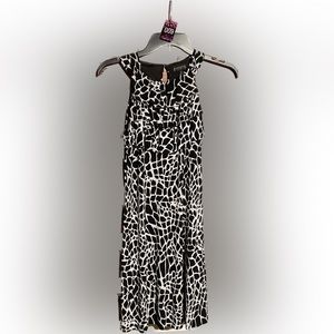 SO CUTE! Black and white dress size 4 be Enfaces Studio